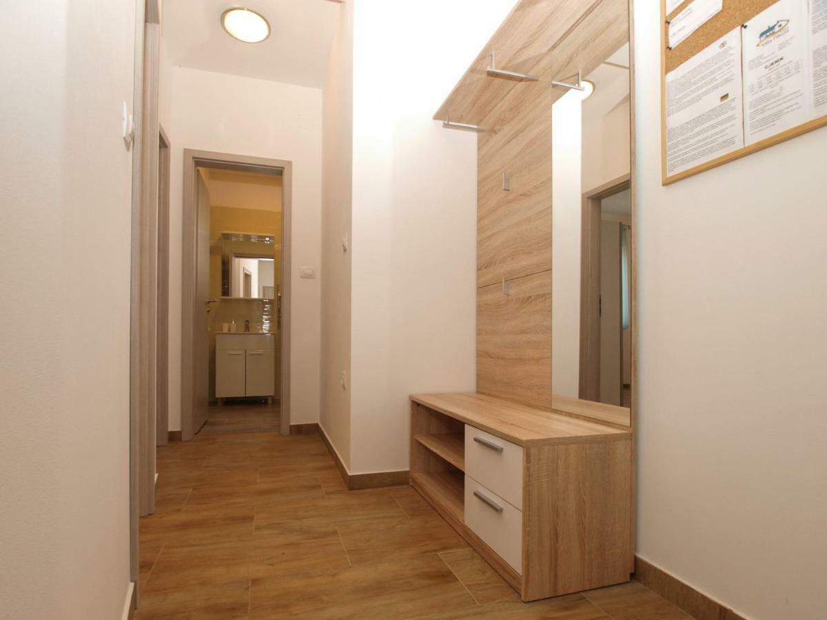 4 Stars Apartments-Pikula 法扎纳 外观 照片